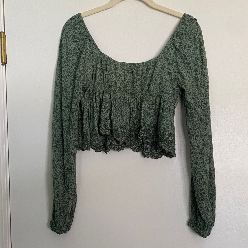 Hollister Easy Long-Sleeve Tie-Front Sweetheart Top - Picture 3 of 6